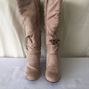 Charlotte Ruse Tan Suede boots Size 8